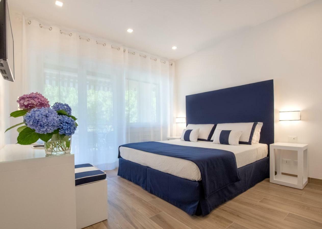 Solymar Apartments 소렌토 외부 사진