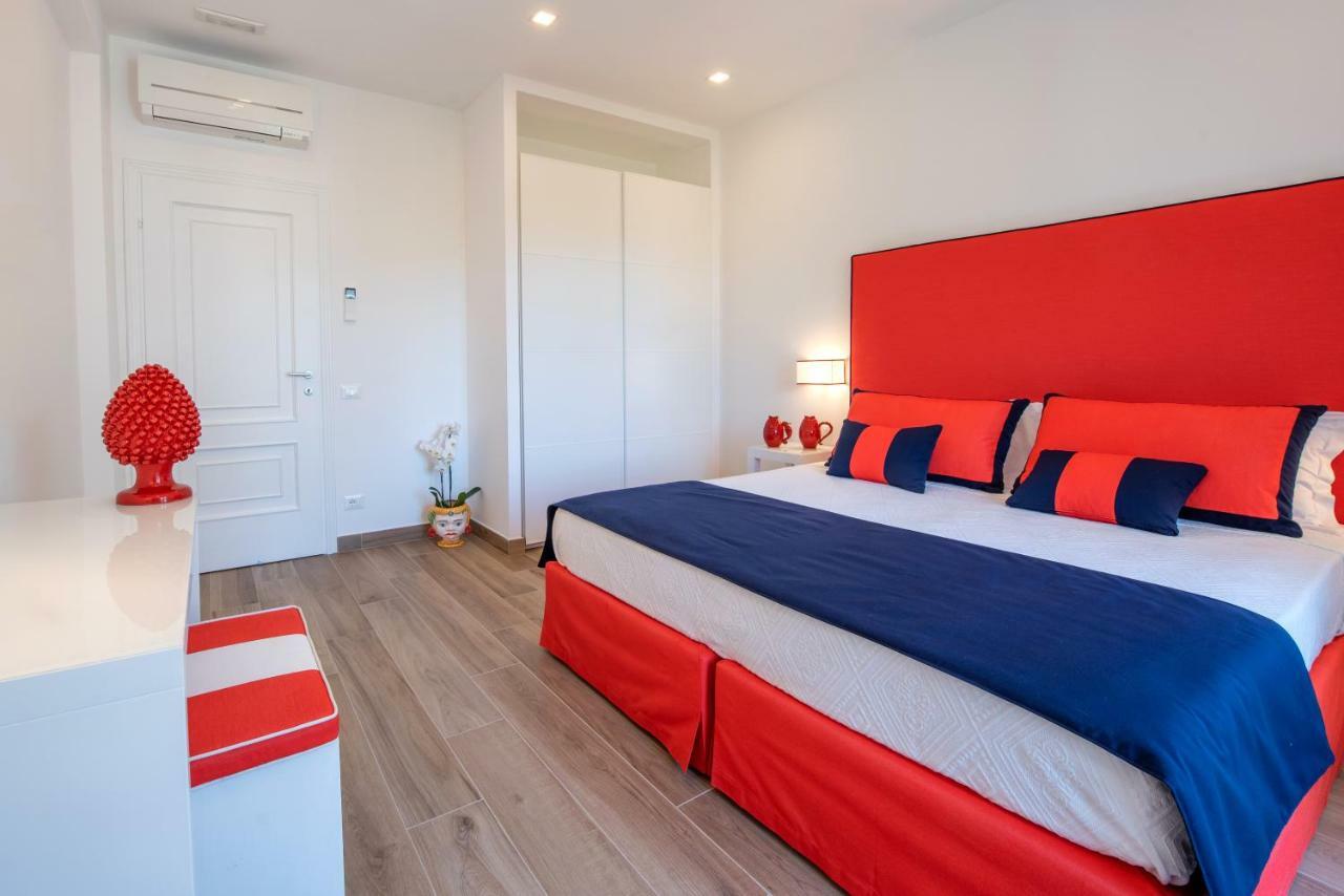 Solymar Apartments 소렌토 외부 사진